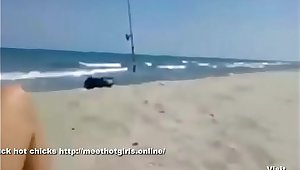 Hot Amateur Blowjob on the public beach