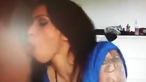 Sexy Latina Teen Slut gives a perfect Deepthroat